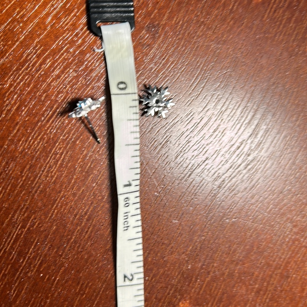 Silver Snowflake Earrings - Picture 3 of 4